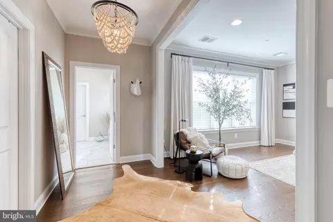 Entry Way - 3997 Manor Oaks Rd, Phoenix, MD 21131 photo 14 of 17
