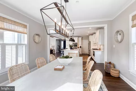 Dining - 3997 Manor Oaks Rd, Phoenix, MD 21131 photo 4 of 5