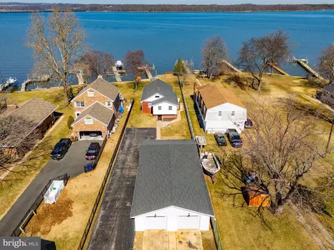 7316 Greenbank Rd, Middle River, MD 21220