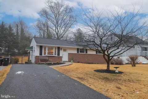 9709 Uxbridge Rd, Parkville, MD 21234