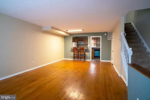 Living - 933 Elm Rd, Halethorpe, MD 21227 photo 1 of 2