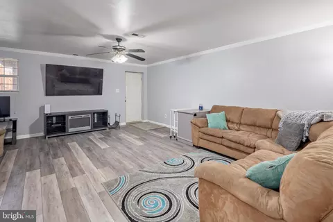 3904 Tidewood Rd, Middle River, MD 21220 photo 10