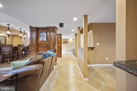 Entry Way - 3 Blue Violet Ct, Fork, MD 21051 photo 10 of 16