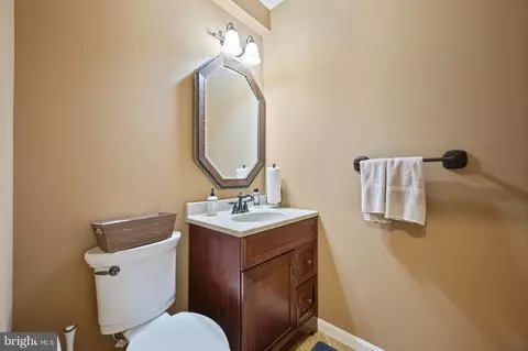 Entry Way - 3 Blue Violet Ct, Fork, MD 21051 photo 11 of 16