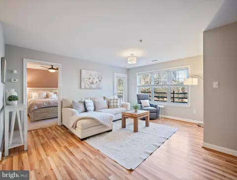 Living - 2322 N Falls Gable Ln #N, Baltimore, MD 21209 photo 2 of 5