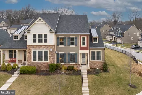 6926 Summit Cir, Baltimore, MD 21239
