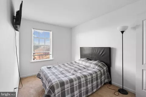 Bedroom - 8853 Delegge Rd, Baltimore, MD 21237 photo 4 of 4