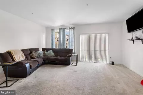 Living - 8853 Delegge Rd, Baltimore, MD 21237 photo 2 of 3