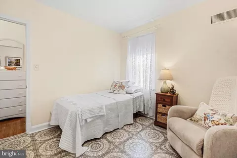 Bedroom - 7227 Waldman Ave, Edgemere, MD 21219 photo 1 of 9