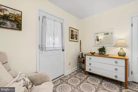 Entry Way - 7227 Waldman Ave, Edgemere, MD 21219 photo 2 of 2