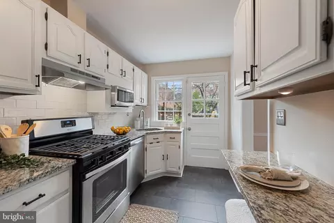 Kitchen - 183 Stanmore Rd, Baltimore, MD 21212 photo 1 of 4