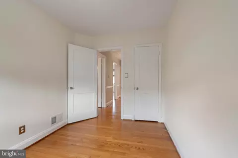 Bedroom - 183 Stanmore Rd, Baltimore, MD 21212 photo 8 of 13
