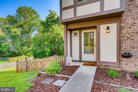 Exterior - 139 Bourbon Ct, Parkville, MD 21234 photo 6 of 6