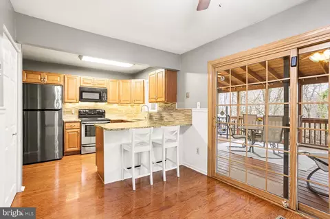 Kitchen - 139 Bourbon Ct, Parkville, MD 21234 photo 1 of 2
