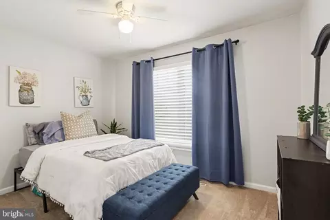 Bedroom - 139 Bourbon Ct, Parkville, MD 21234 photo 3 of 6