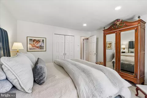 Bedroom - 8029 Strauff Rd #5, Towson, MD 21204 photo 10 of 11
