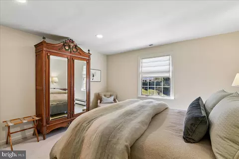 Bedroom - 8029 Strauff Rd #5, Towson, MD 21204 photo 9 of 11