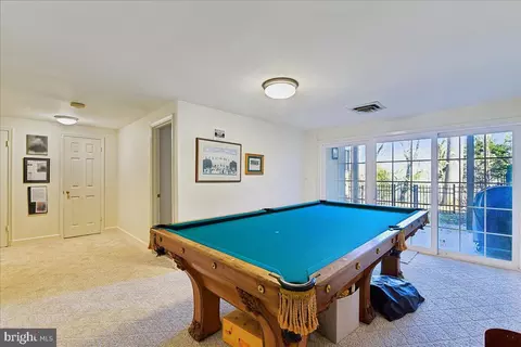 Entry Way - 8029 Strauff Rd #5, Towson, MD 21204 photo 6 of 6