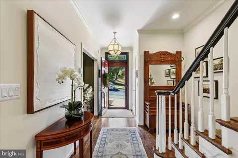 Entry Way - 8029 Strauff Rd #5, Towson, MD 21204 photo 1 of 6