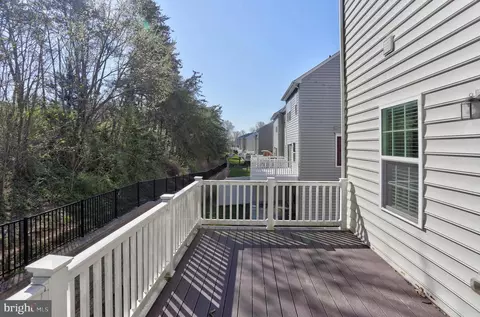 Exterior - 1811 Wind Gate Rd, Baltimore, MD 21227 photo 4 of 9
