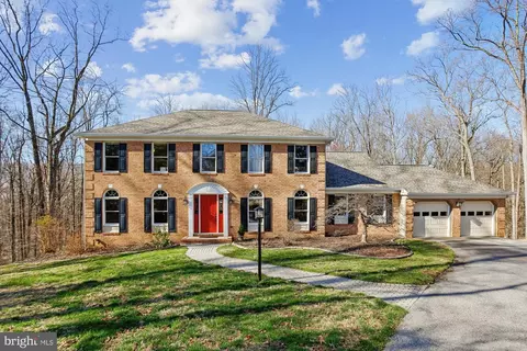 702 Falls Rd, Parkton, MD 21120