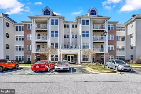 4500 Chaucer Way #403, Owings Mills, MD 21117