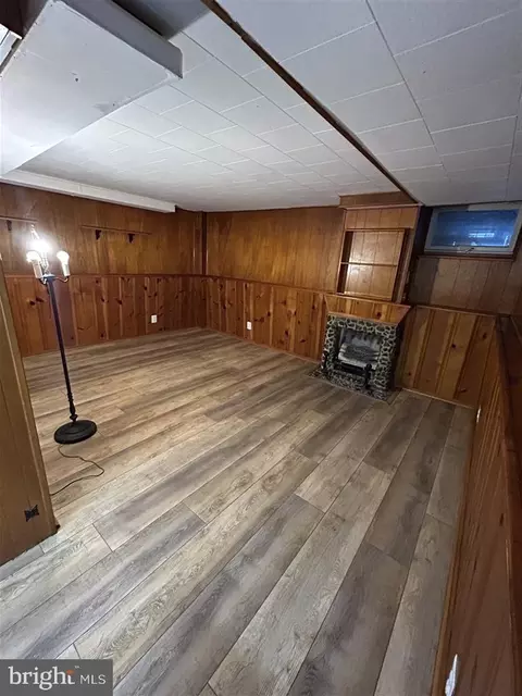 Living - 8333 Kavanagh Rd, Dundalk, MD 21222 photo 2 of 2