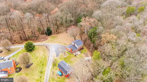 View/Area - 6204 Ebenezer Rd, Middle River, MD 21220 photo 5 of 6