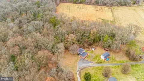 View/Area - 6204 Ebenezer Rd, Middle River, MD 21220 photo 2 of 6