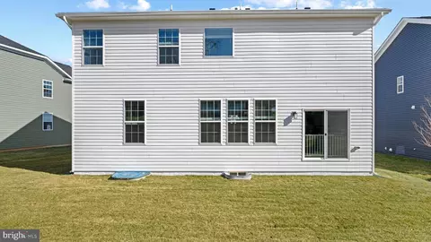 Exterior - 8101 Cypress Point Dr, Baltimore, MD 21237 photo 1 of 1