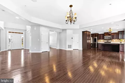 Living - 9429 Barnside Ct, Perry Hall, MD 21128 photo 3 of 11