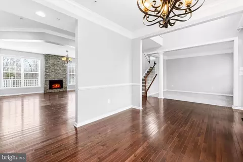 Entry Way - 9429 Barnside Ct, Perry Hall, MD 21128 photo 2 of 12