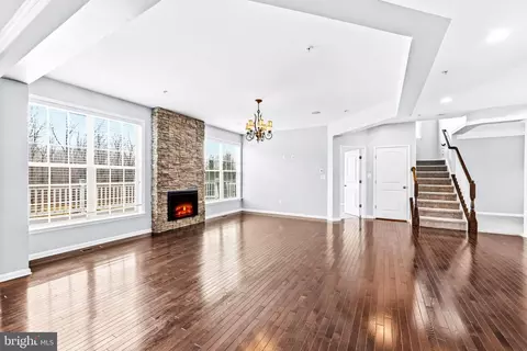 Living - 9429 Barnside Ct, Perry Hall, MD 21128 photo 5 of 11