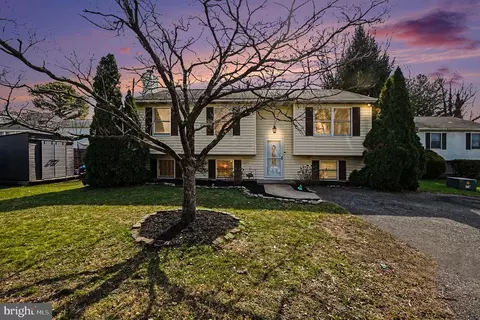 2702 B Wildberger Ave, Parkville, MD 21234