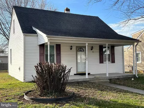 54 Riverside Rd, Essex, MD 21221