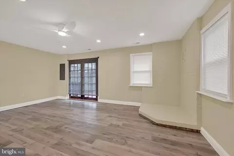 Living - 10 Sharrow Ct, Windsor Mill, MD 21244 photo 7 of 7