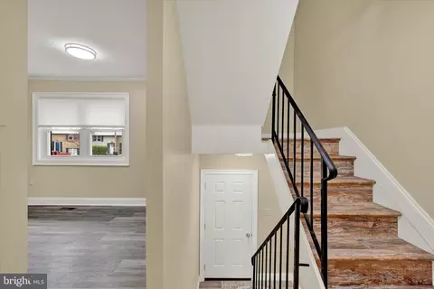 Entry Way - 10 Sharrow Ct, Windsor Mill, MD 21244 photo 2 of 3