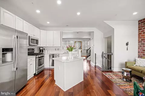 9710 Morningview Cir #9710, Perry Hall, MD 21128