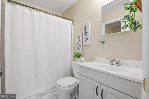 Bath - 21 Ute Ct, Middle River, MD 21220 photo 1 of 1