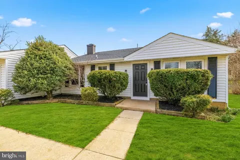7213 Johnnycake Rd, Catonsville, MD 21228