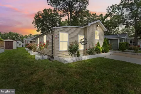 3512 Wagon Train Rd, Middle River, MD 21220