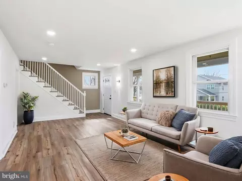 Living - 1224 Greystone Rd, Halethorpe, MD 21227 photo 4 of 5