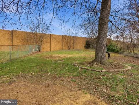 Exterior - 1224 Greystone Rd, Halethorpe, MD 21227 photo 1 of 2