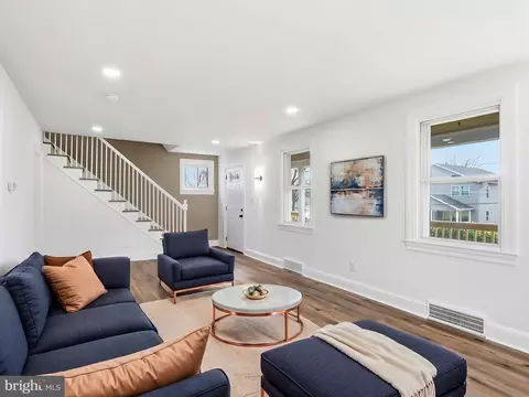 Living - 1224 Greystone Rd, Halethorpe, MD 21227 photo 2 of 5