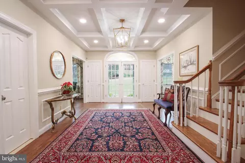 Entry Way - 2011 Highland Ridge Dr, Phoenix, MD 21131 photo 2 of 10