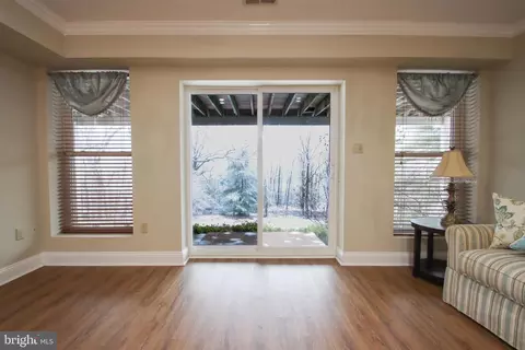 Living - 2011 Highland Ridge Dr, Phoenix, MD 21131 photo 7 of 9