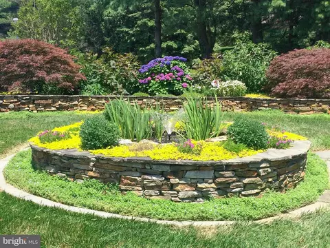 Exterior - 2011 Highland Ridge Dr, Phoenix, MD 21131 photo 8 of 12