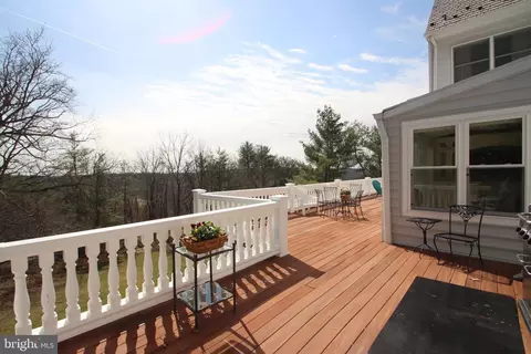 Exterior - 2011 Highland Ridge Dr, Phoenix, MD 21131 photo 5 of 12