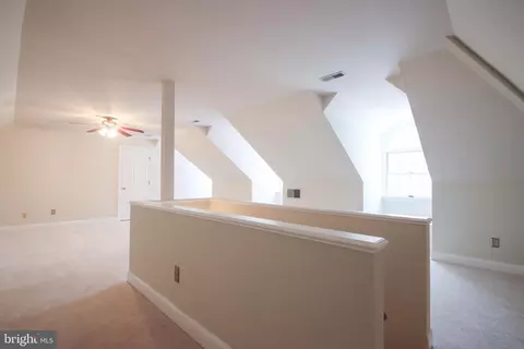 Entry Way - 2011 Highland Ridge Dr, Phoenix, MD 21131 photo 9 of 10