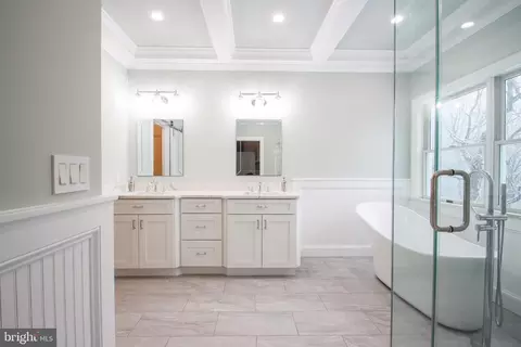 Entry Way - 2011 Highland Ridge Dr, Phoenix, MD 21131 photo 6 of 10